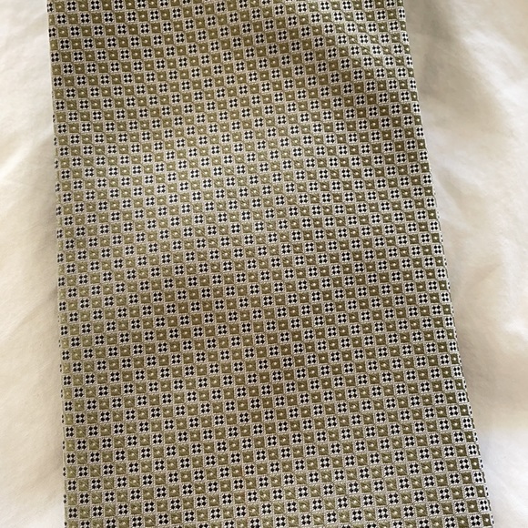 Silk Tie Checker Pattern - Picture 2 of 2